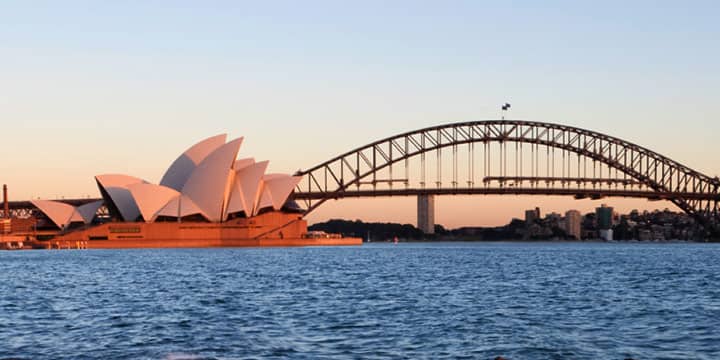 Sydney Opera House bay Bridge 